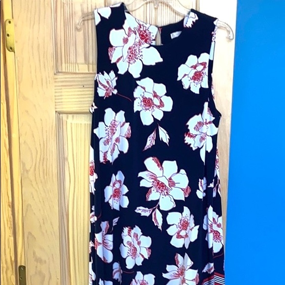 Cb Established 1962 Dresses & Skirts - Floral Sleeveless Dress-CB Established 1962 Sz 16